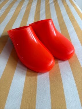 Orange Calzuro Classic Clogs